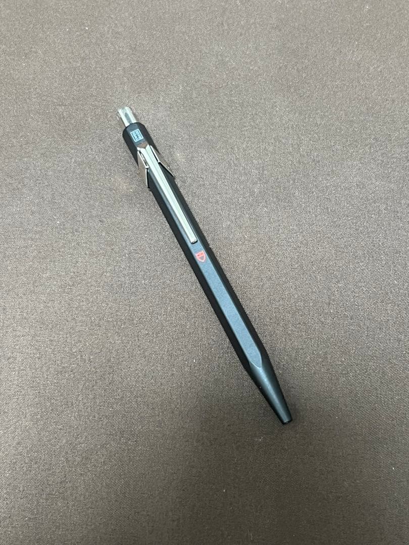 豪華3点】TUDOR チューダー 名刺入れ/カード入れ ＋ 特別パウチ、ペン