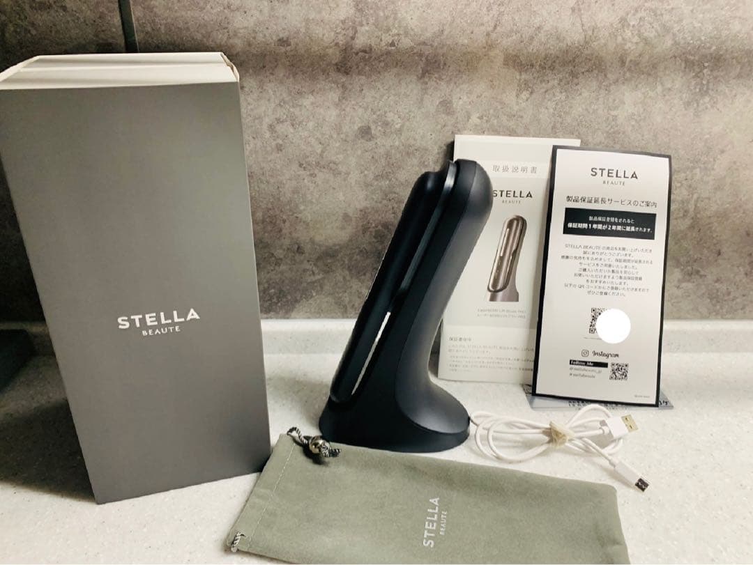 STELLA BEAUTEレーザー&EMSリフトブラシ PRO美品【保証付き】 STELLA BEAUTE / STELLA BEAUTE レーザー & EMSリフトブラシPRO グレー