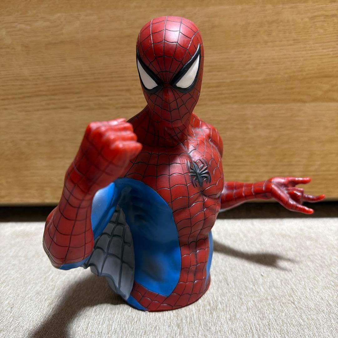 アメコミ アベンジャーズ フィギュア 貯金箱 3個セット - メルカリ