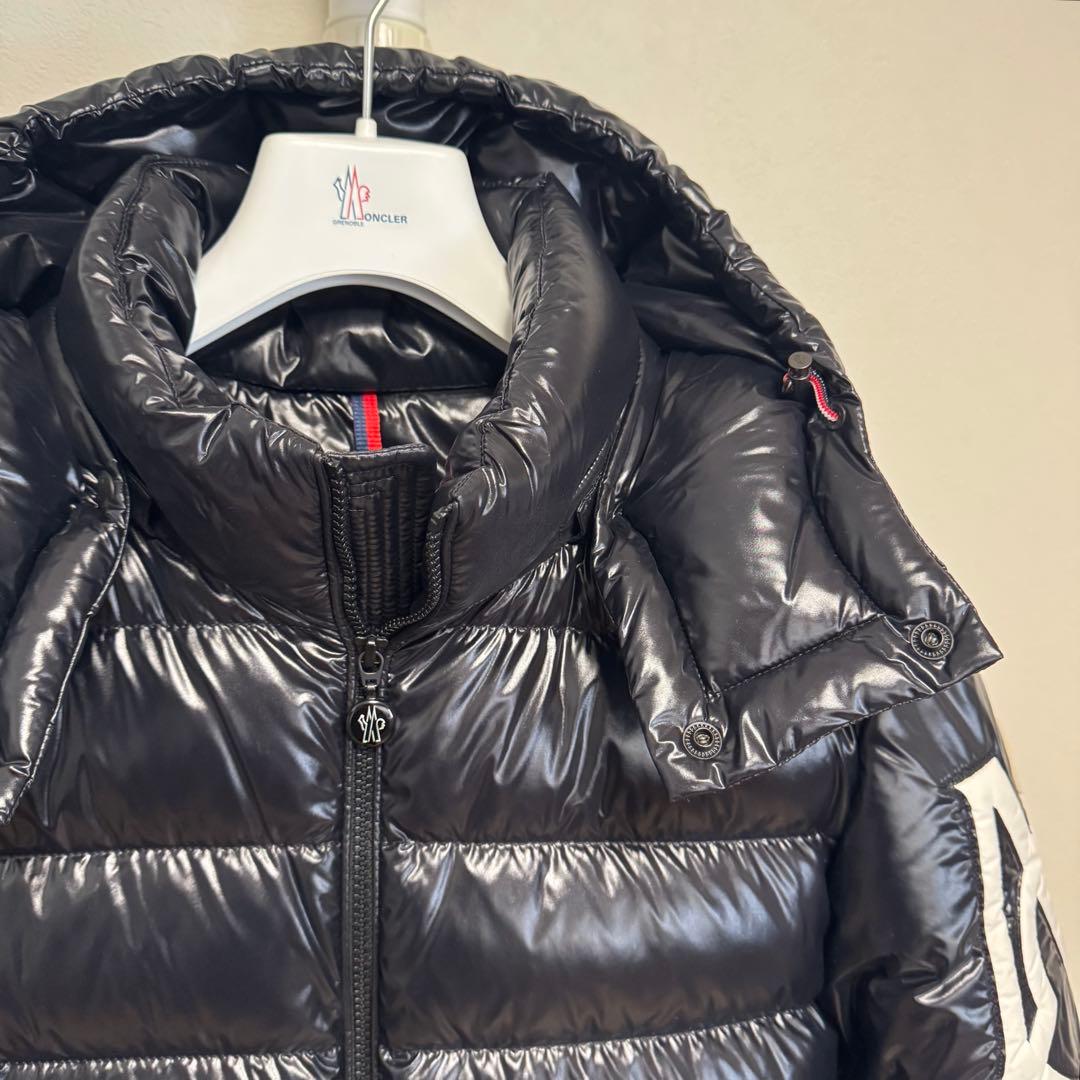 極美品 MONCLER 