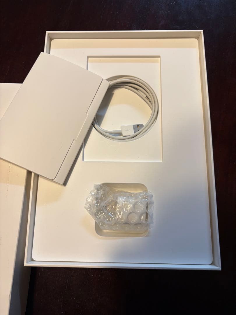 Apple iPad mini5 シルバー 箱つき - メルカリ