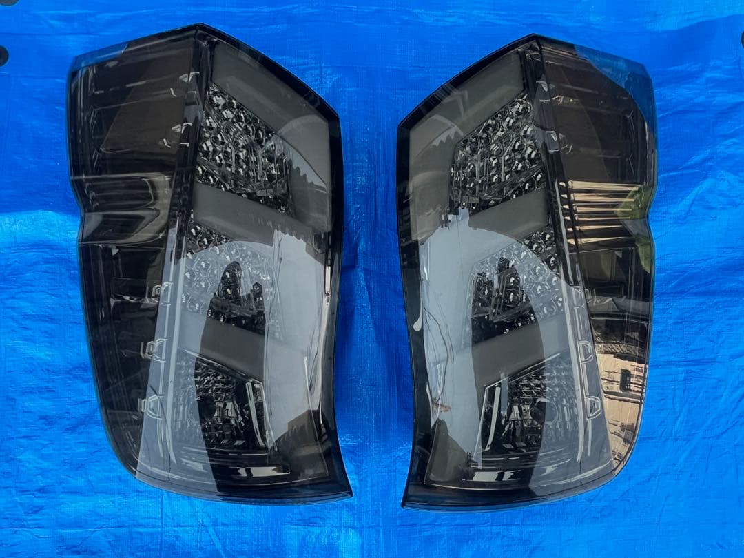 ＨＯＮＤＡ　ステップワゴン　ＲＫ５　左右　ＴＹＣ　ＬＥＤテールライト ステップワゴンスパーダ RK5 RK6 LED 30発 リフレクター レッドテール