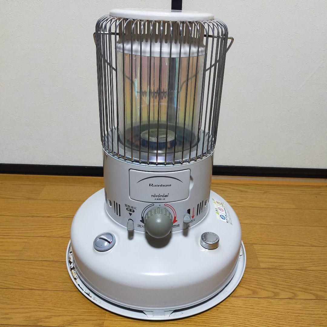 石油ストーブ トヨトミ レインボーストーブ　RB-25F 芯交換済み トヨトミ / TOYOTOMI レインボーストーブ 中古 石油ストーブ ホワイト