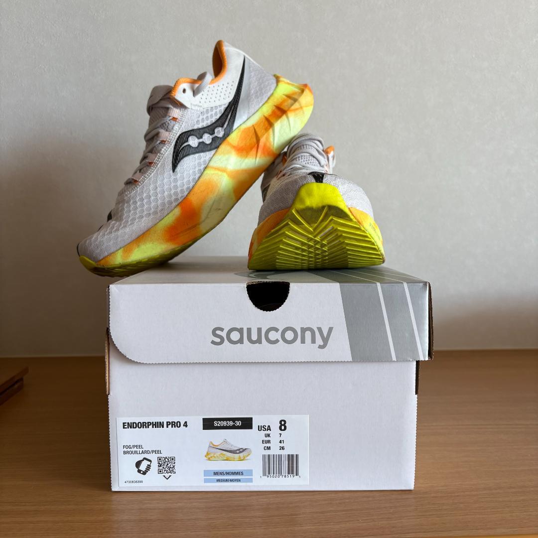 【美品】サッカニー　エンドルフィン　プロ4　26.0cm