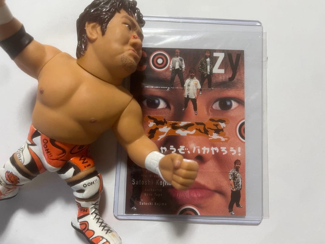 新日本プロレス 小島聡選手 BBMプロレス ノーズテープカードとフィギュア 2003 ネクスト 全日本プロレス王道 小島聡 公式コスチュームカード