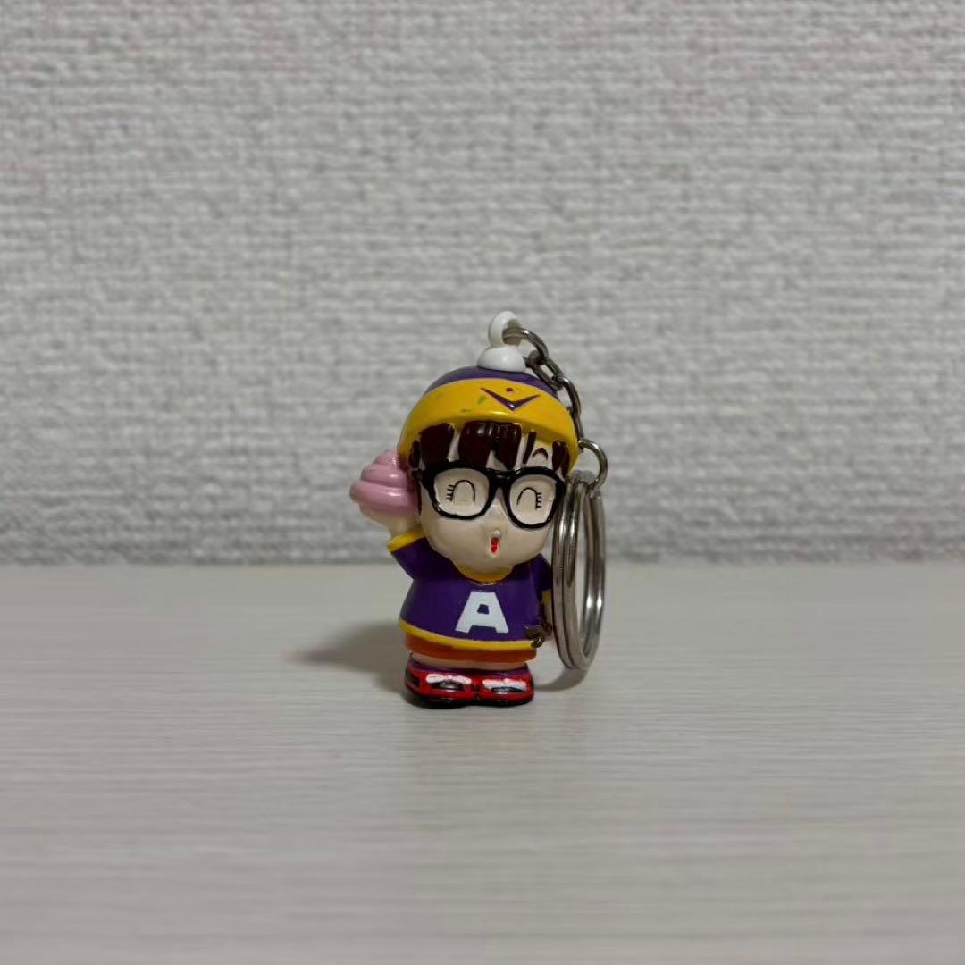 Dr.スランプ アラレちゃん キーホルダー型フィギュア - メルカリ