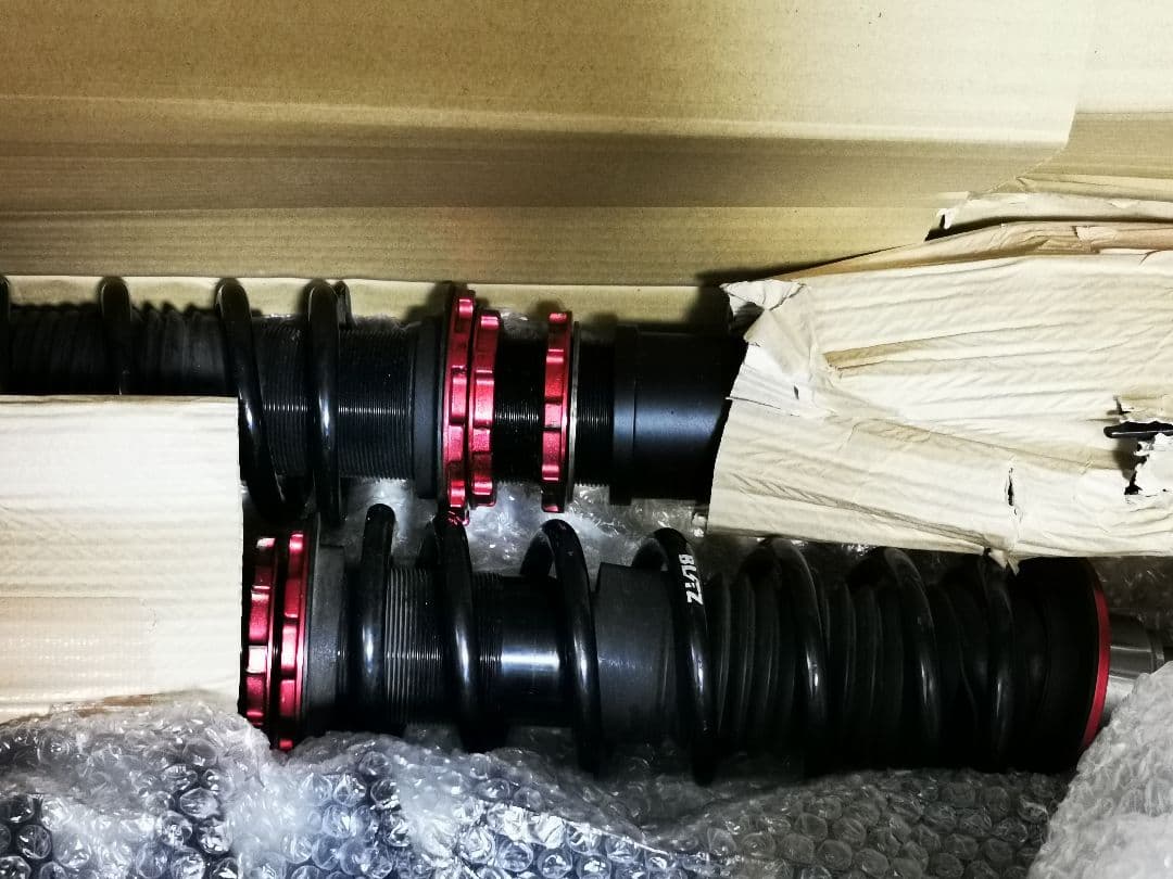 【美品】CR-Z BLITZ サスペンションキット BLITZ（ブリッツ） DAMPER ZZ-R No：92553 ホンダ GR3 フィット 2WD用