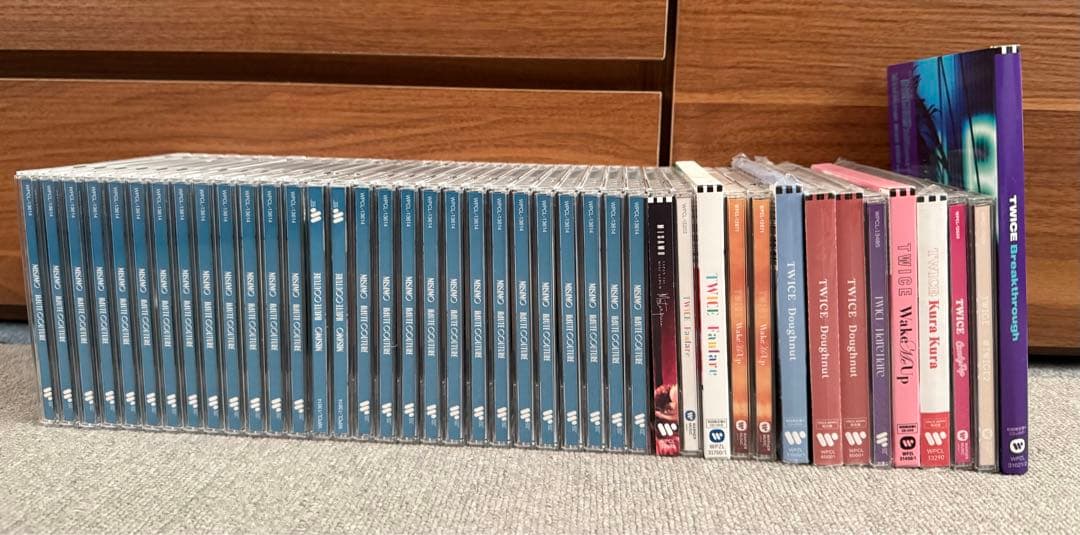 TWICE CD まとめ売り - メルカリ