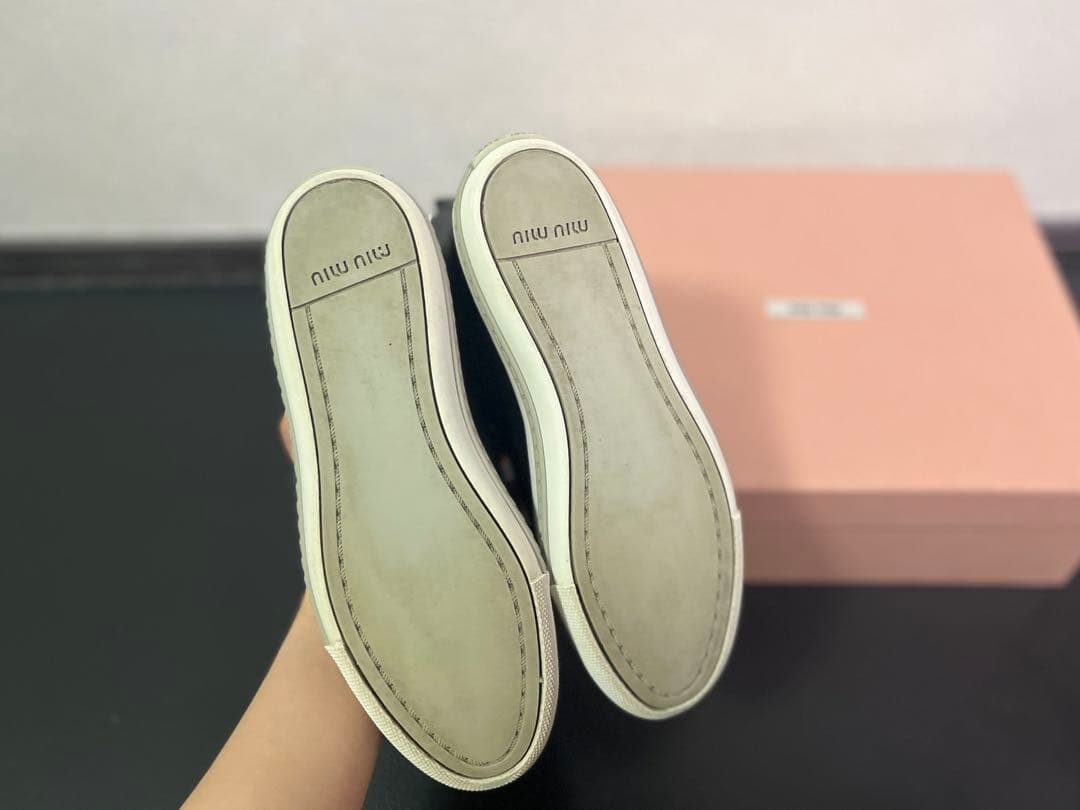 miu miu　サイドゴア　スニーカー　メタルトゥ　レザー　本革 22.5cm