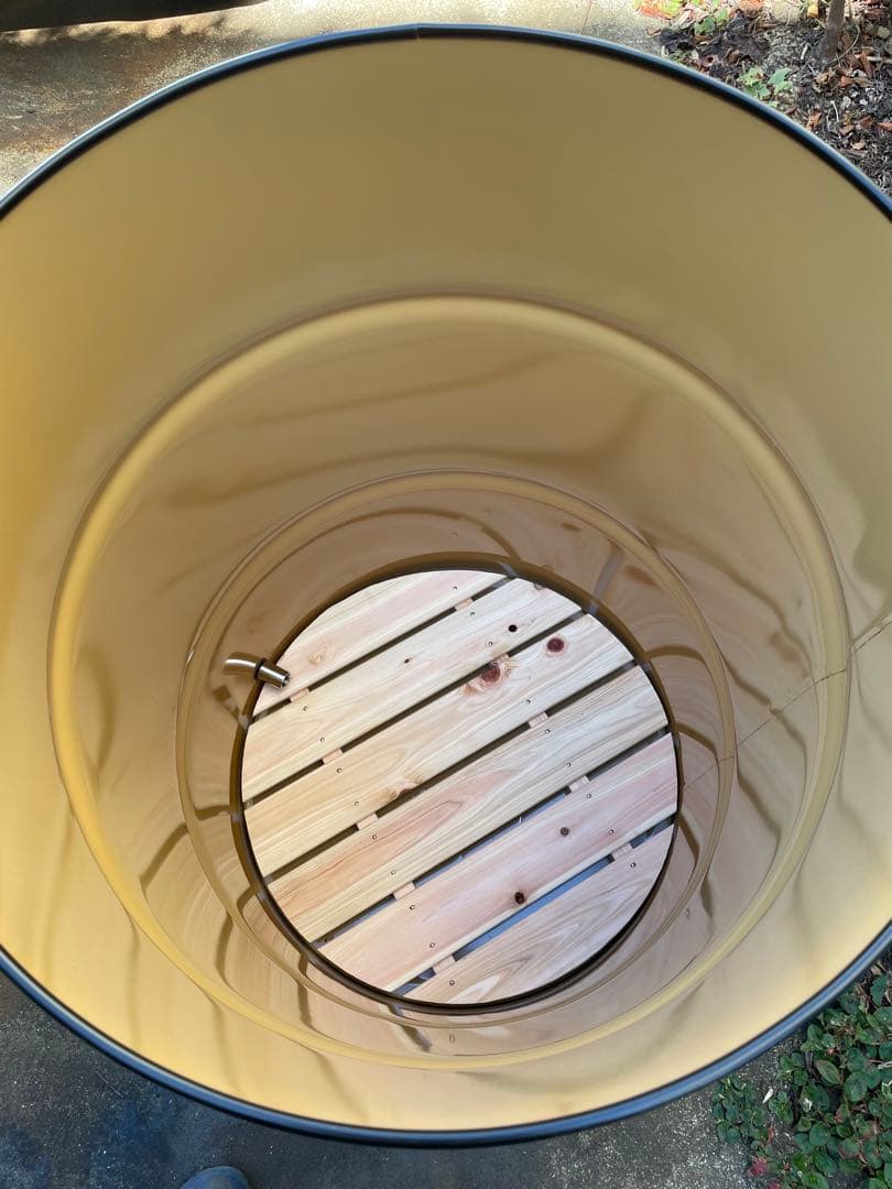 ドラム缶風呂 排水蛇口とすのこ付き - メルカリ