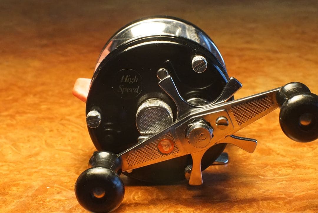 アンバサダー 4600 C メンテ済 フレーム修正済 - リールベストセラー