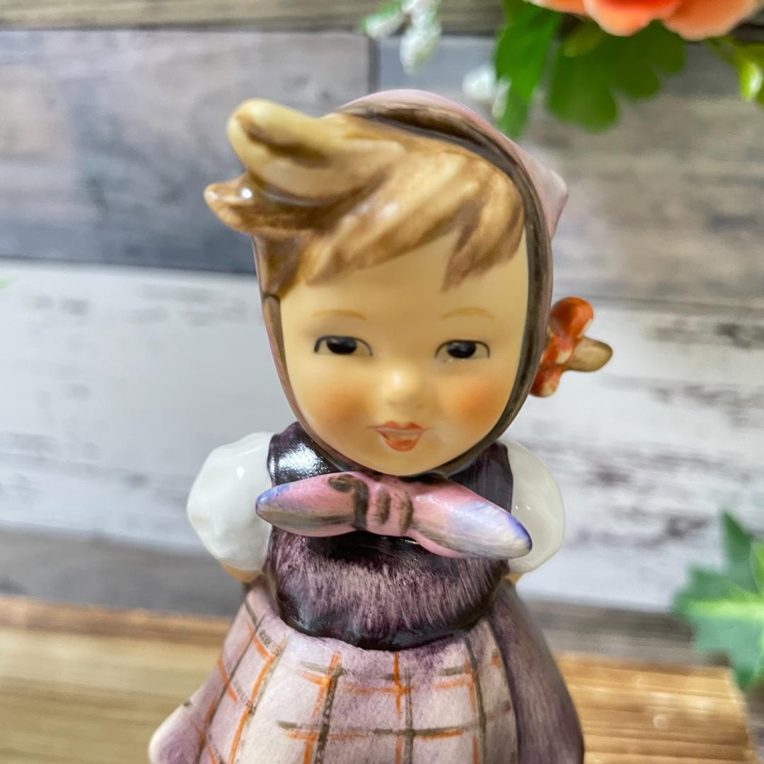 Which Hand? フンメル 人形 ドイツ ゲーベル 置物 陶磁器 - メルカリ