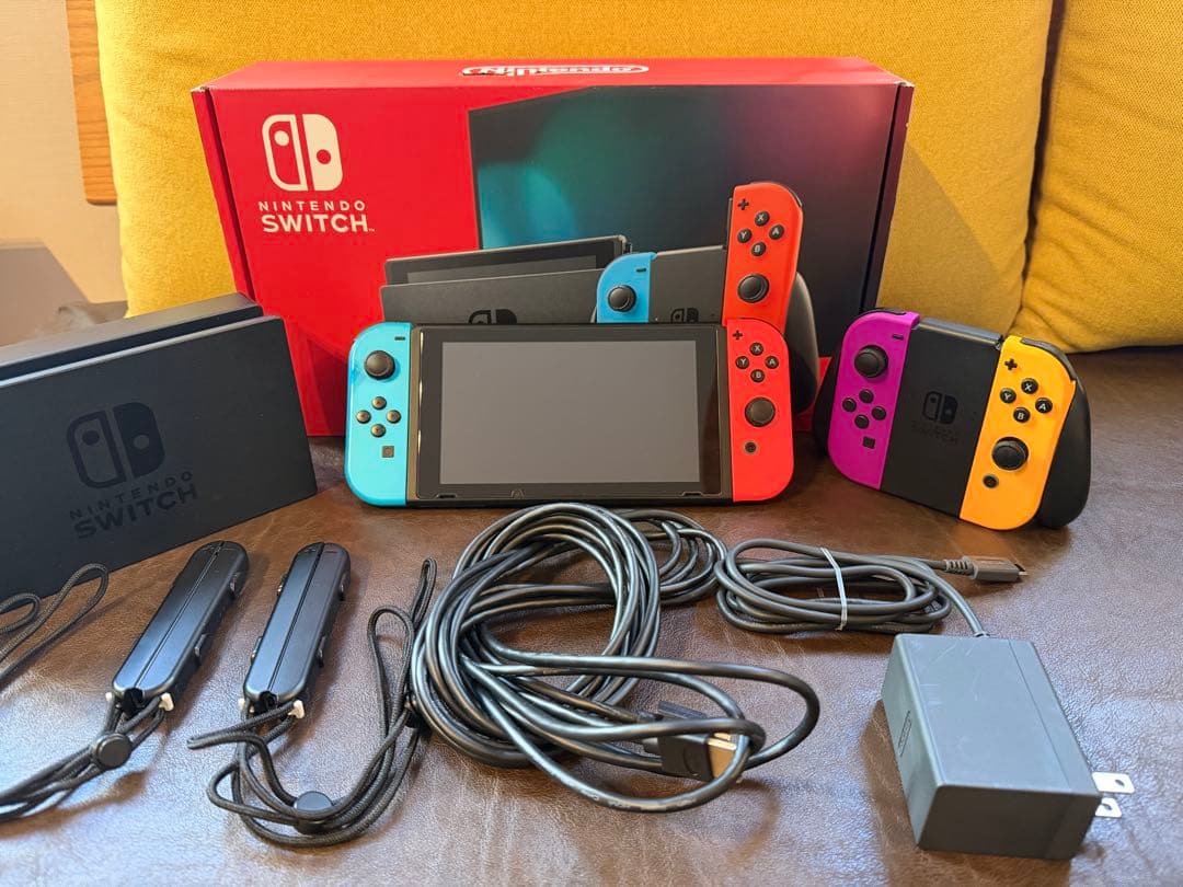 おまけ付き】Nintendo Switch 本体 青/赤/オレンジ/紫