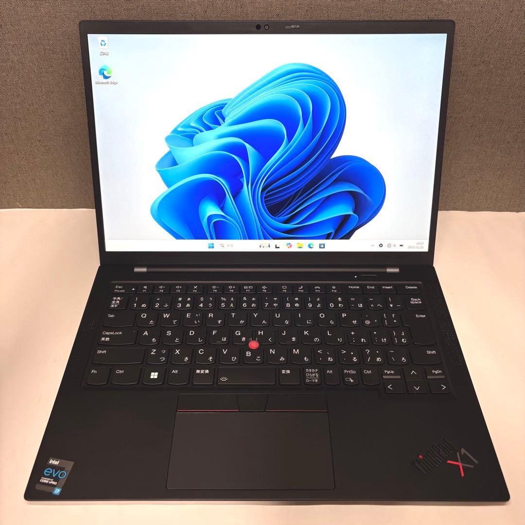 lenovo X1 Carbon gen9 i7 11世代16GB 512GB Lenovo ThinkPad X1 Carbon Gen 9 Core i7 1185G7・16GBメモリー・1TB