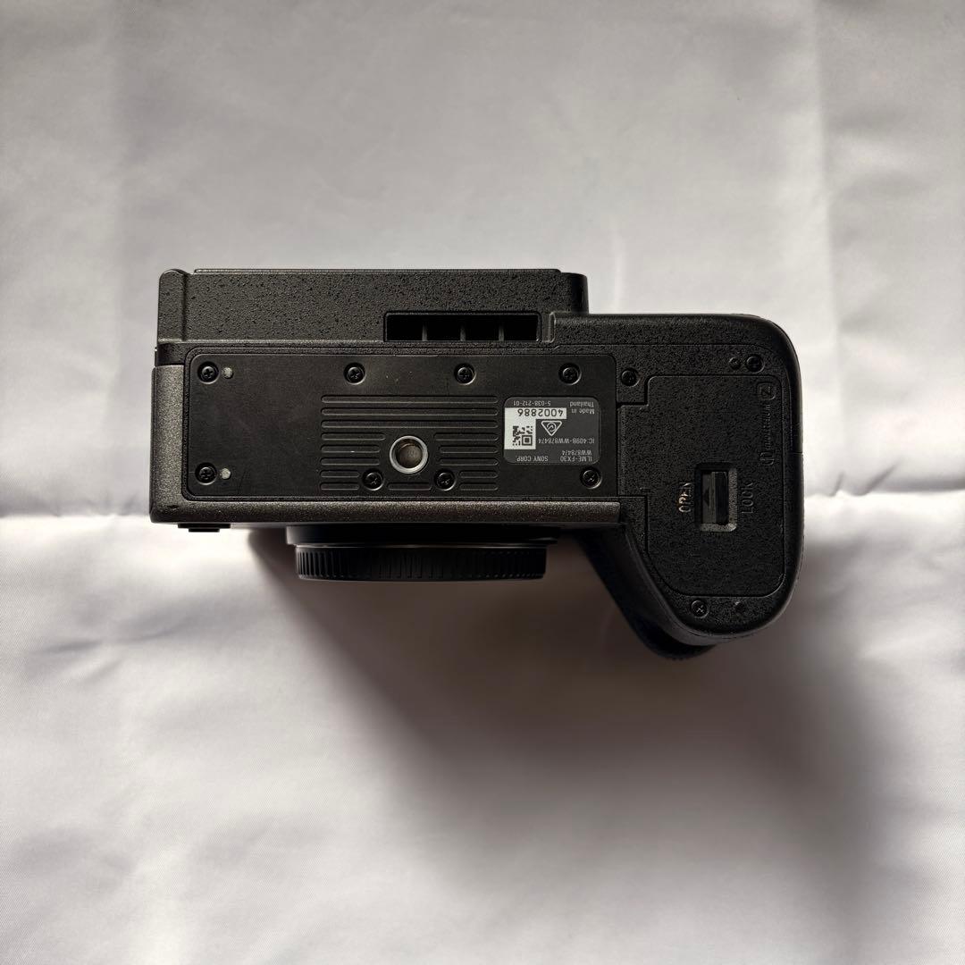 sony ソニー FX30 本体 バッテリー×2 smallrig付属品 - メルカリ