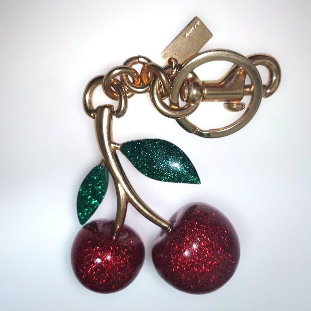 coach コーチ さくらんぼ キーホルダー チャーム チェリー - メルカリ