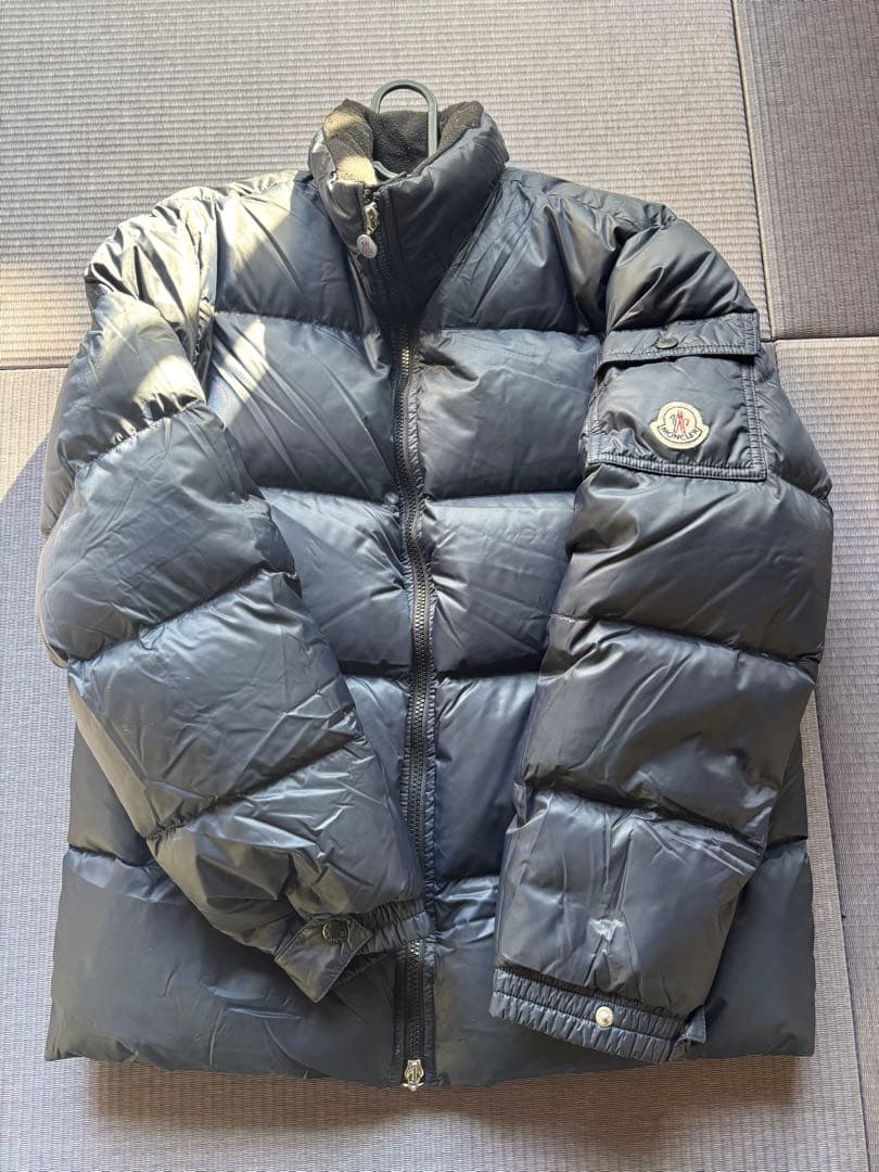 MONCLER ネイビー　ダウンジャケット MONCLER（モンクレール） リバーシブルダウンジャケット TABLASSES S70