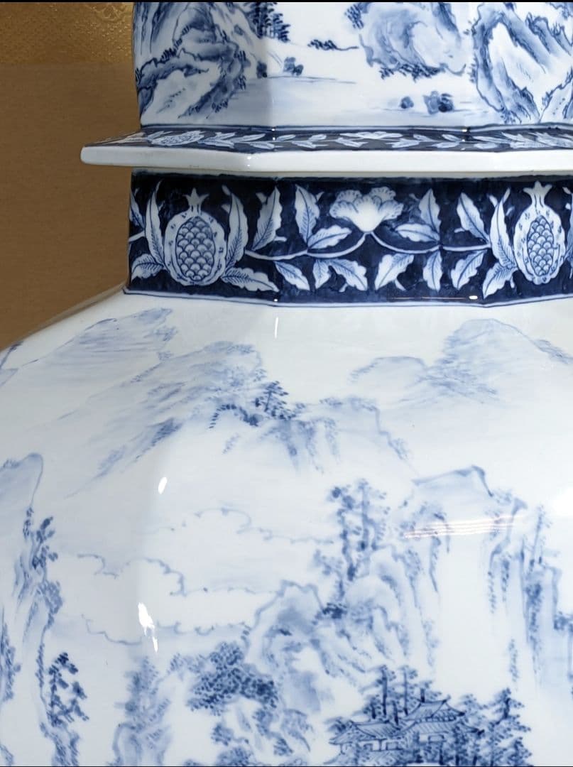 未使用 有田焼 沈香壺 染付 神右衛門作 総手描 特大八角壺 山水絵 三