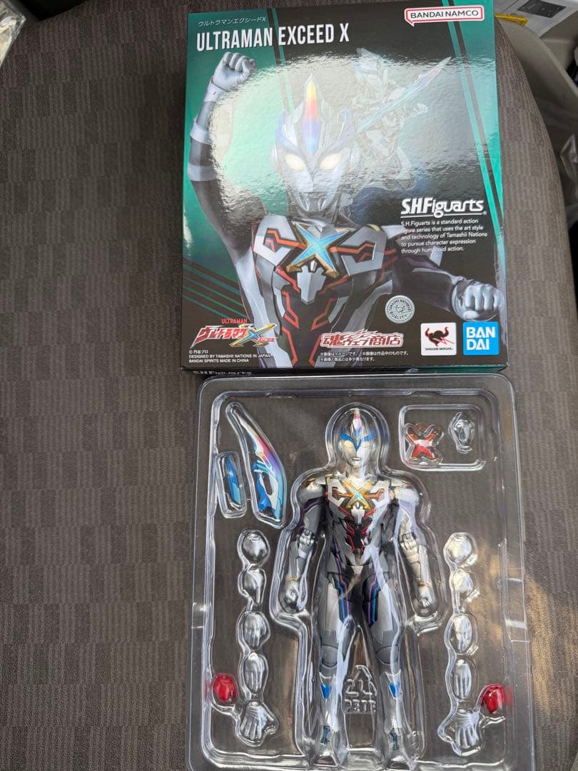 フィギュアーツ ウルトラマンエクシードX S.Hフィギュアーツ　ウルトラマン レビュー】S.H.Figuarts ウルトラマンエクシードX