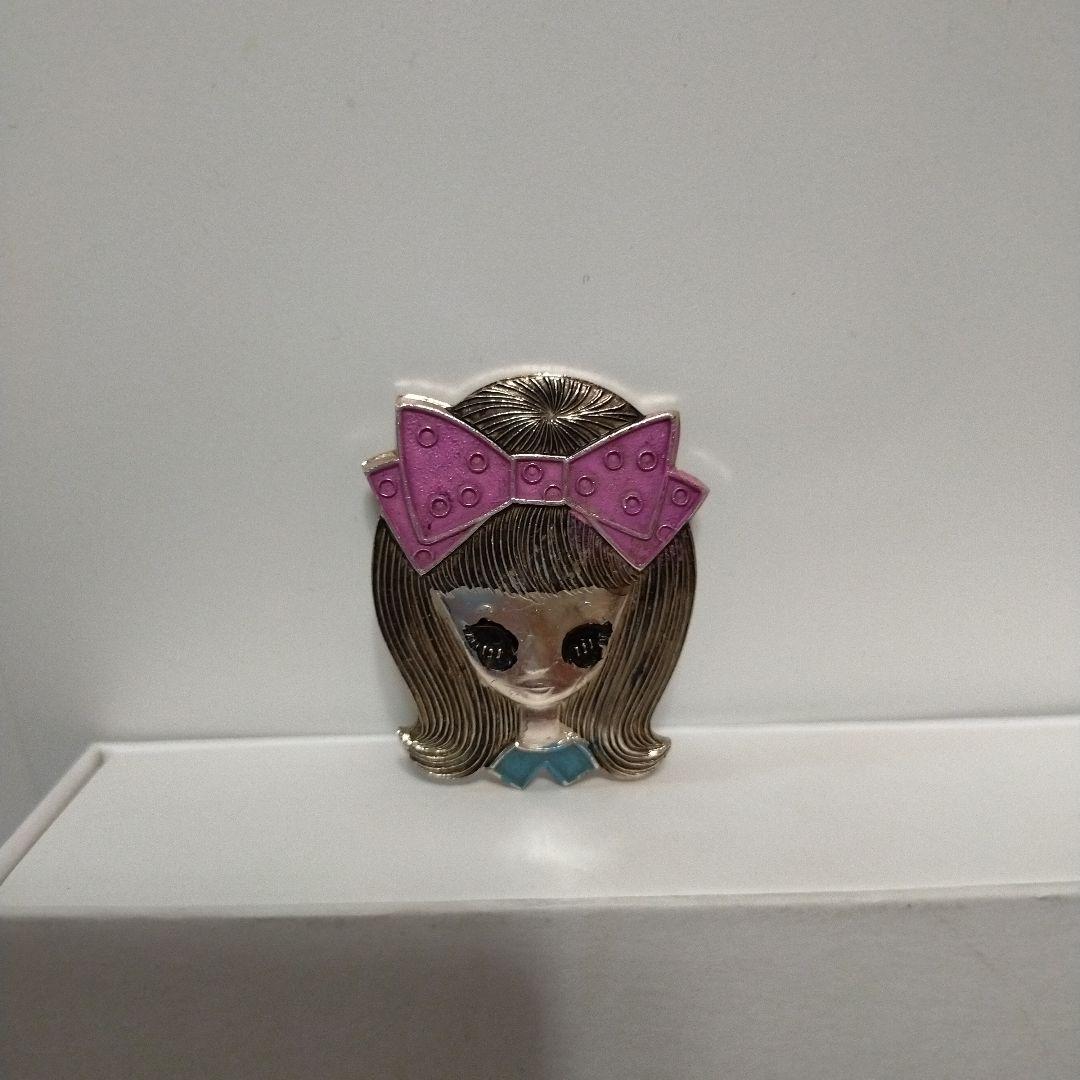 昭和レトロ 少女まんが ひとみ 付録 ブローチ 内藤ルネ - メルカリ