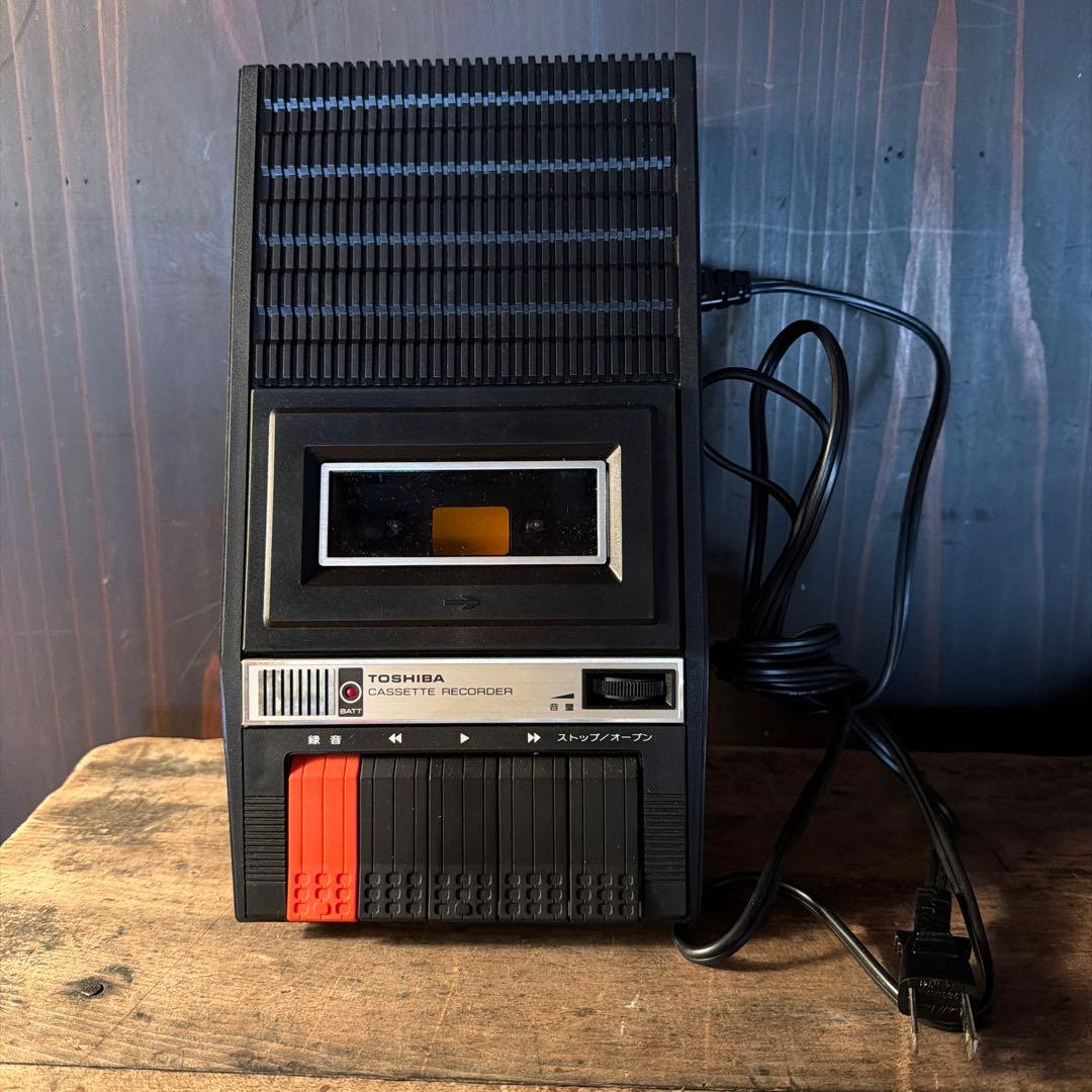 TOSHIBA KT-205C 昭和レトロ カセットレコーダー - メルカリ