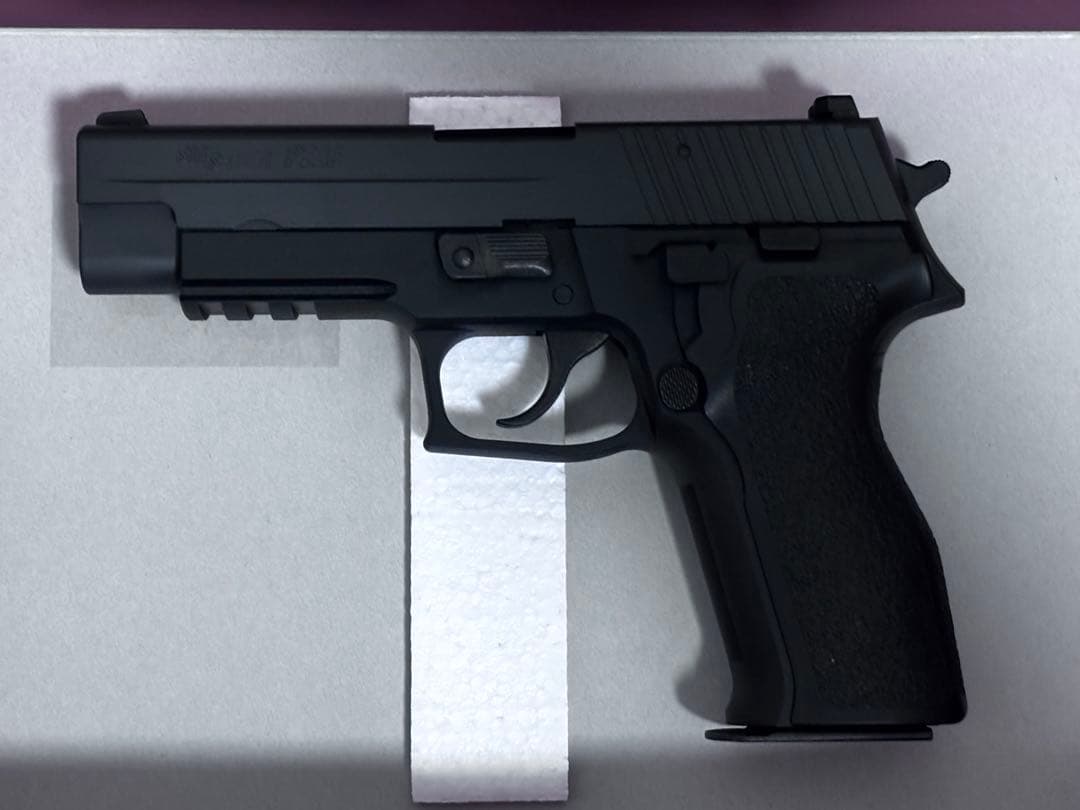 SIG SAUER P226 E² ガスガン SIG P226 E2 東京マルイ ガスガン レビュー