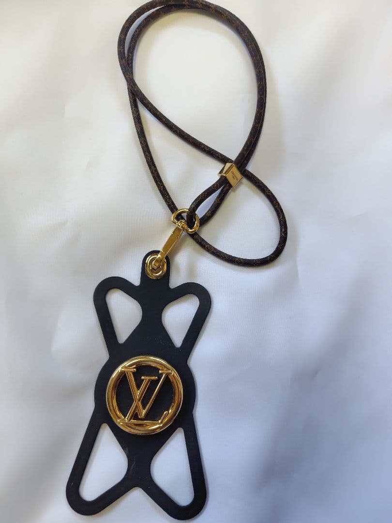 Louis Vuitton ロゴ入りスマホストラップ LOUIS VUITTON（ルイ・ヴィトン） （未使用 展示品）ルイ ヴィトン