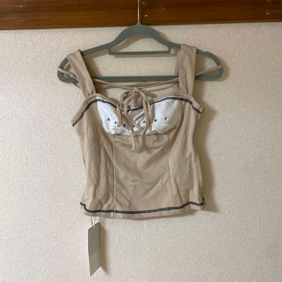 Andmary Luca stitch tops beigeの通販｜www.k4fashion.com