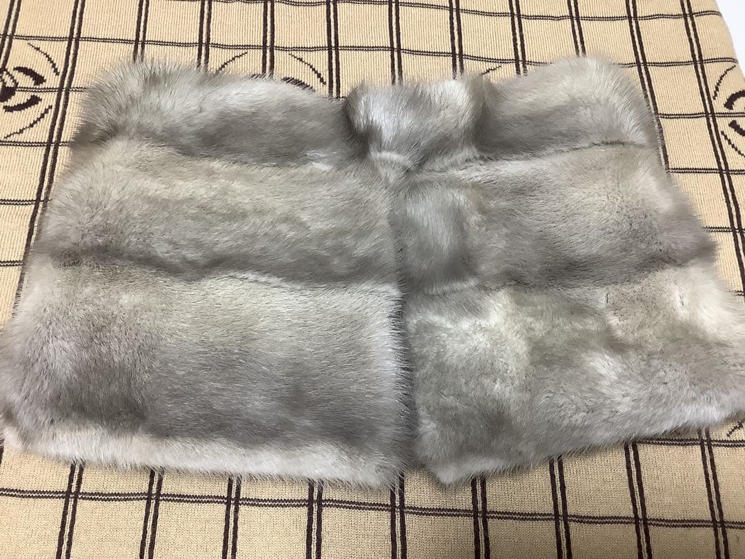 Sale!ハンドメイド♪美しいサファイアミンクのスヌード スリット