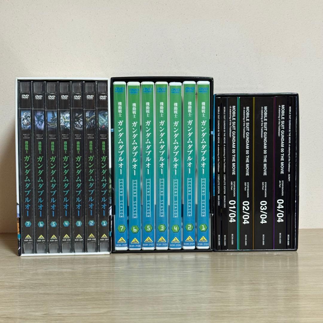 機動戦士ガンダムOO 円盤コンプリートセット DVD&Blu-ray Amazon.co.jp: 機動戦士ガンダム00 ダブルオー 1st season 初回特典