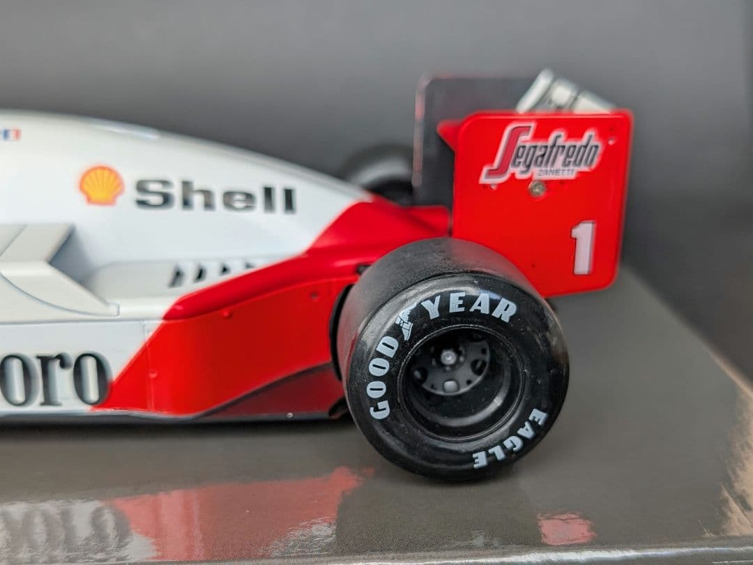 SOLIDO 1/18 マクラーレン F1 MP4/2C 1986 A.プロスト - メルカリ