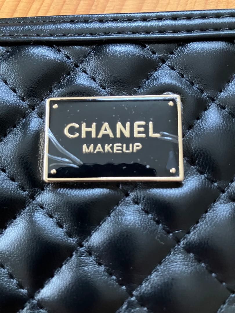 非売品】CHANEL シャネル キルティングポーチ - メルカリ