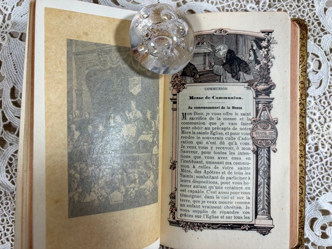 1932年 フランス語 Missel ミサ典 革装丁 三方金 挿絵入り 祈祷書