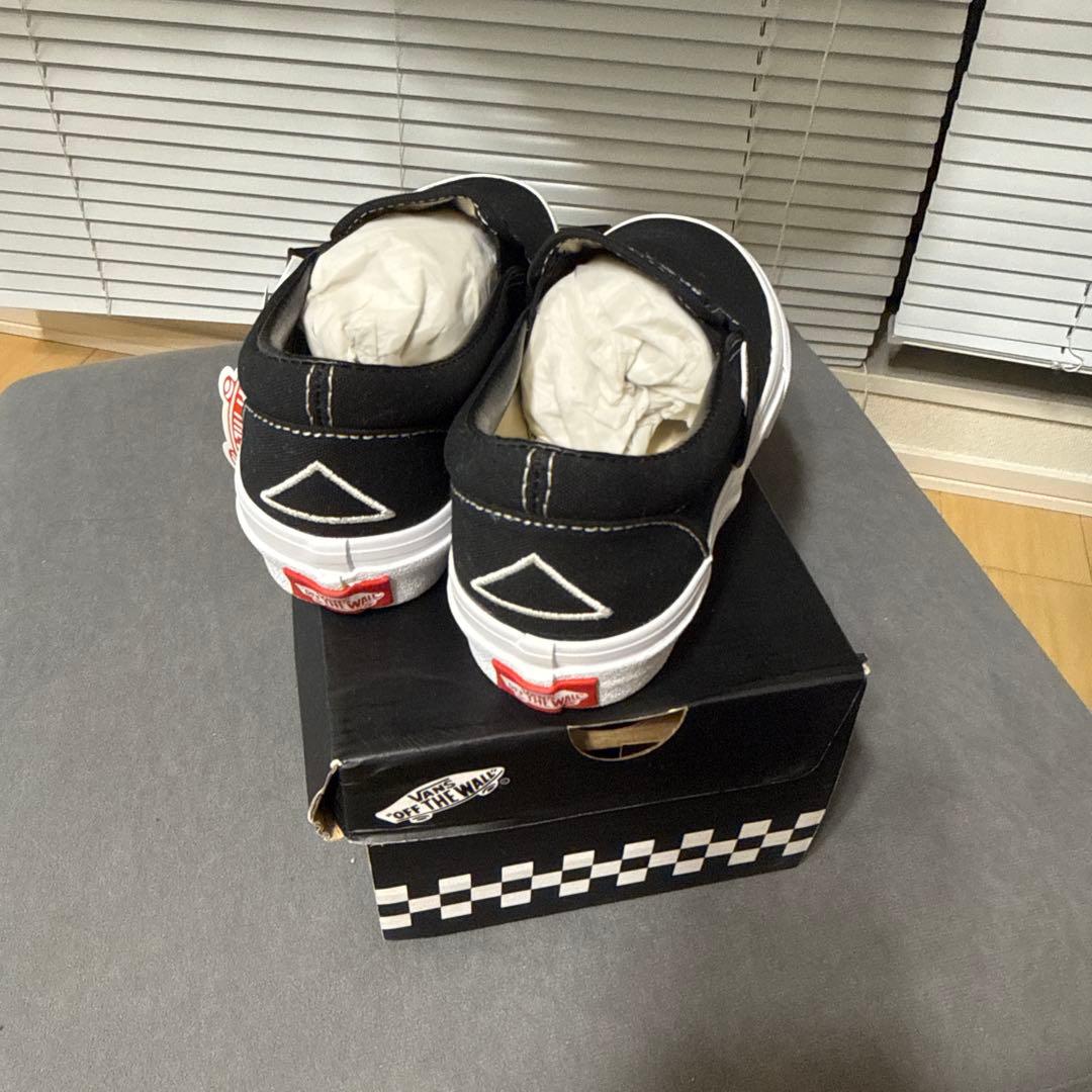ONE OK ROCK VANS コラボ スリッポン - メルカリ