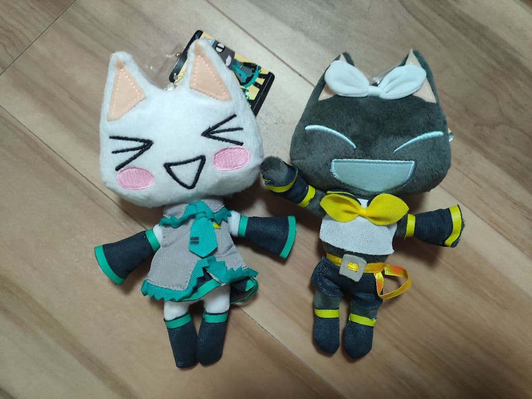 どこでもいっしょ コスプレニャ！マスコット 2種セット 鏡音リン