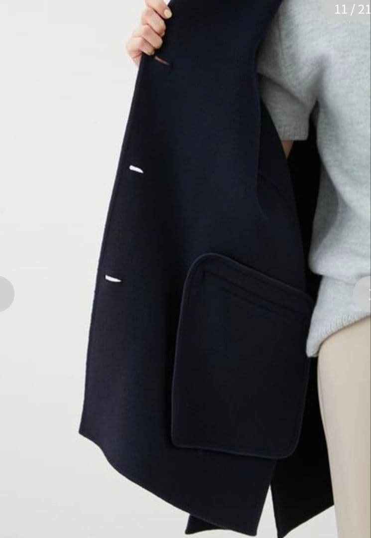 ミラオーエン】ネイビー フード付きポンチョ数時間使用のみ、値引き