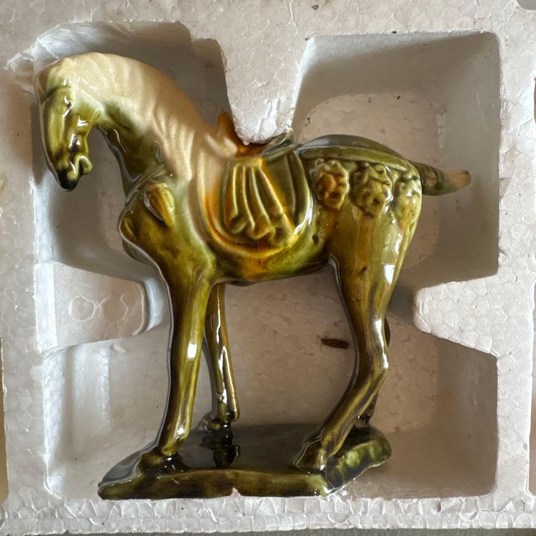 唐三彩 馬 陶器の置物 6頭 中国の洛陽 - メルカリ