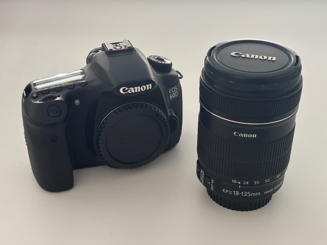 Canon EOS 60D EF-S 18-135 IS Kit
