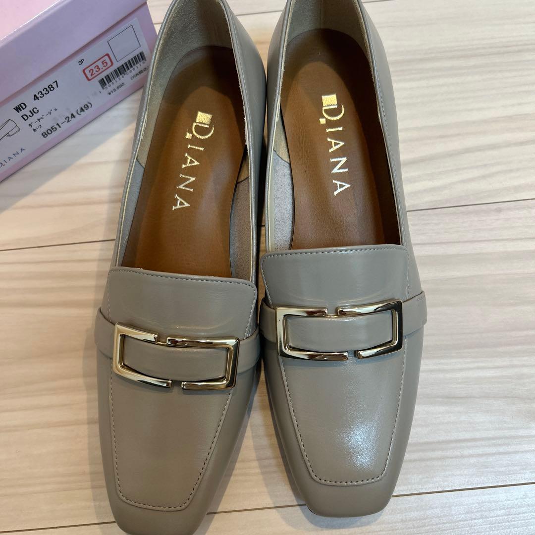 試着のみ未使用】DIANA（ダイアナ）のローファー23.5センチ - メルカリ