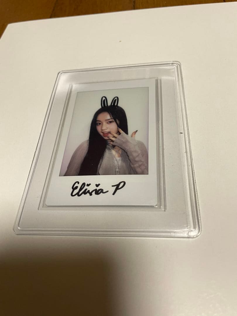 UNIS ユニス1st Mini Album \"WE UNIS\"サイン入りチェキ Amazon.com: UNIS WE UNIS 1st Mini Album UNIVERSE TICKET Debut