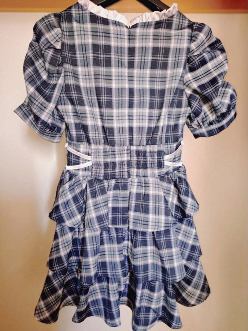 pium クロスベルト半袖 ティアードミニワンピース ネイビー - メルカリ