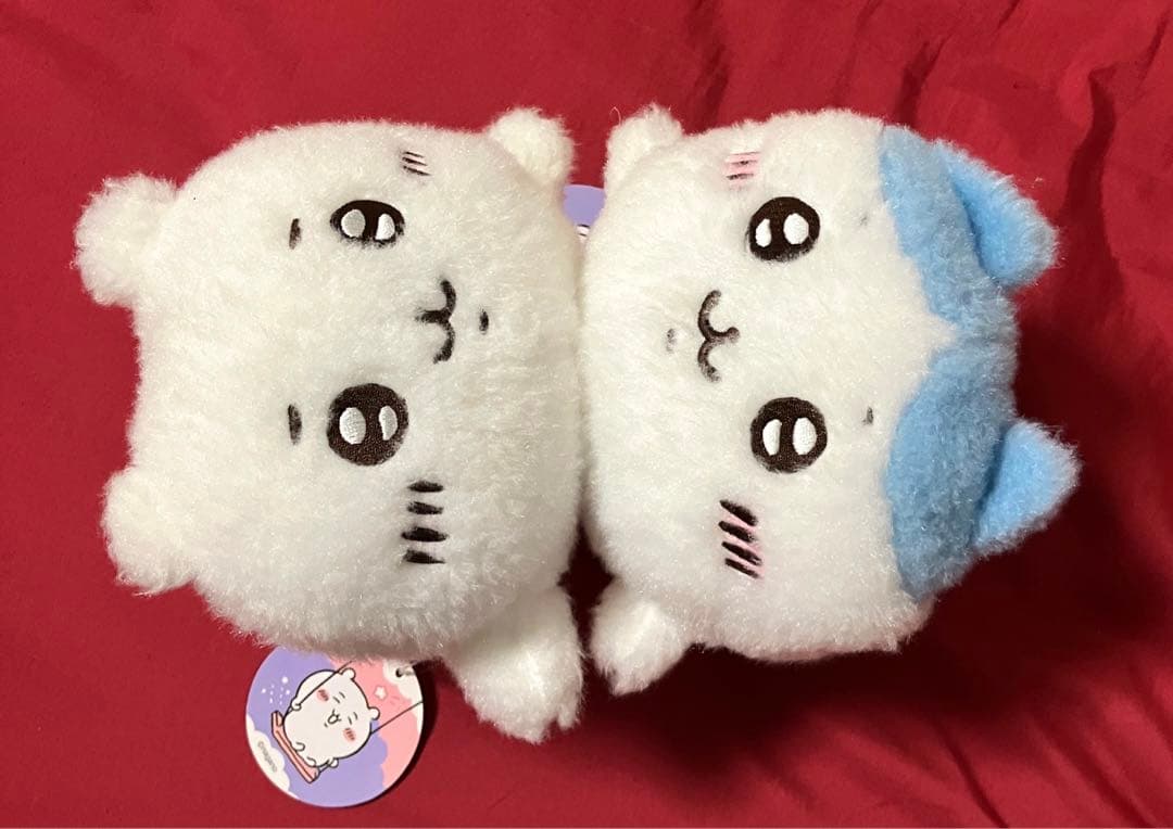 ちいかわ　ほわほわぬいぐるみ　ちいかわ・ハチワレ ちいかわ ほわほわぬいぐるみ（ハチワレ） | ちいかわマーケット 公式