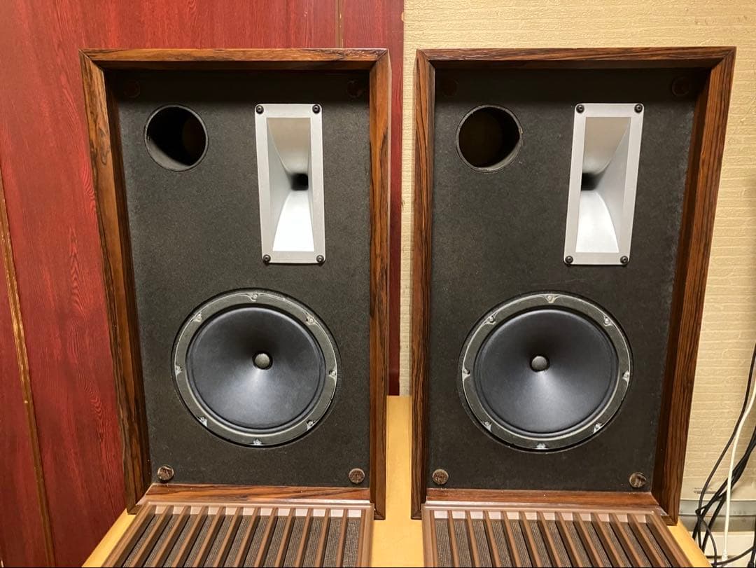 ALTEC 109-8A 使用 国産ホーンドライバー+国産古箱 ALTEC 109-8A 使用 国産ホーンドライバー+国産古箱 - メルカリ