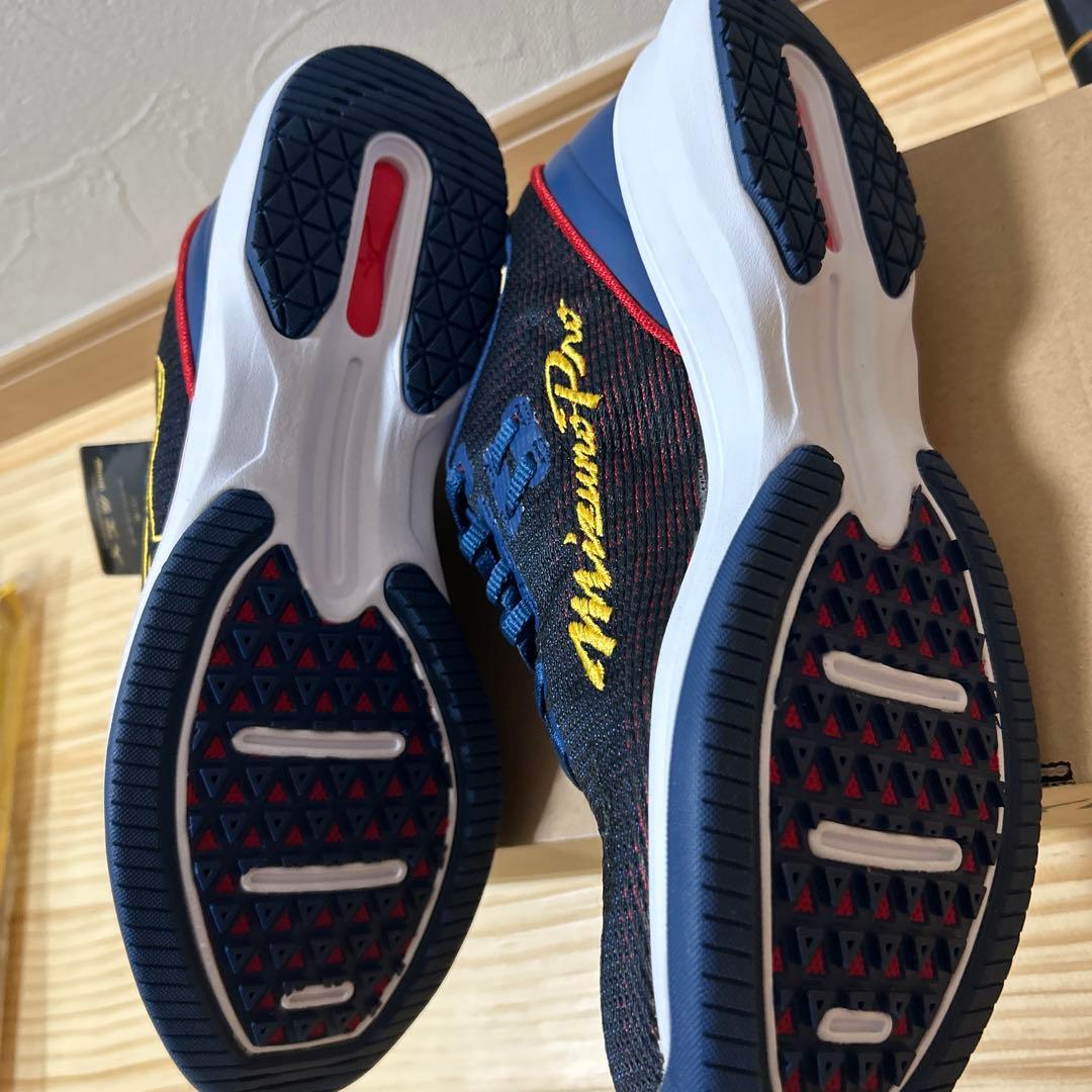 【WBC限定】ミズノプロ　ウェーブライトレボランプロ　25.5cm