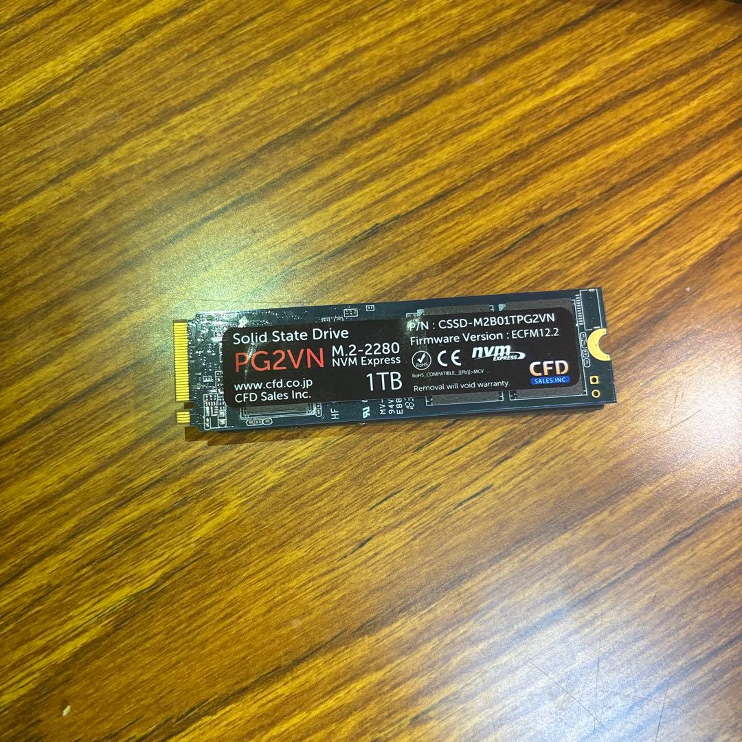 SSD 4TB 2.5インチ SATA 現状品(ジャンク扱い)