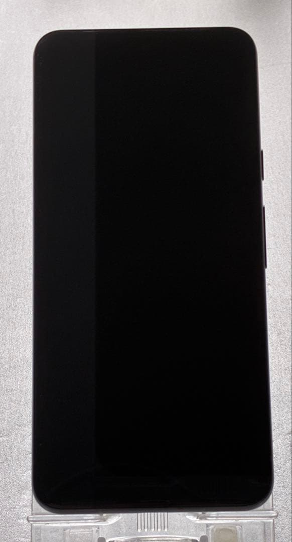 Google pixel8 128GB ヘーゼル ケース付き 充電回数10回 - メルカリ