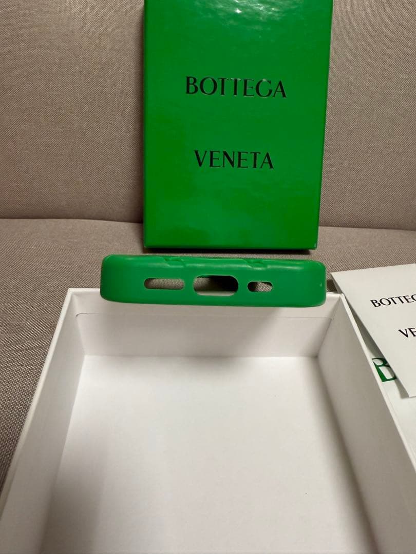 ✴︎MFF✴︎ さま専用 BOTTEGA VENETA グリーン iPhoneケースBOTTEGA