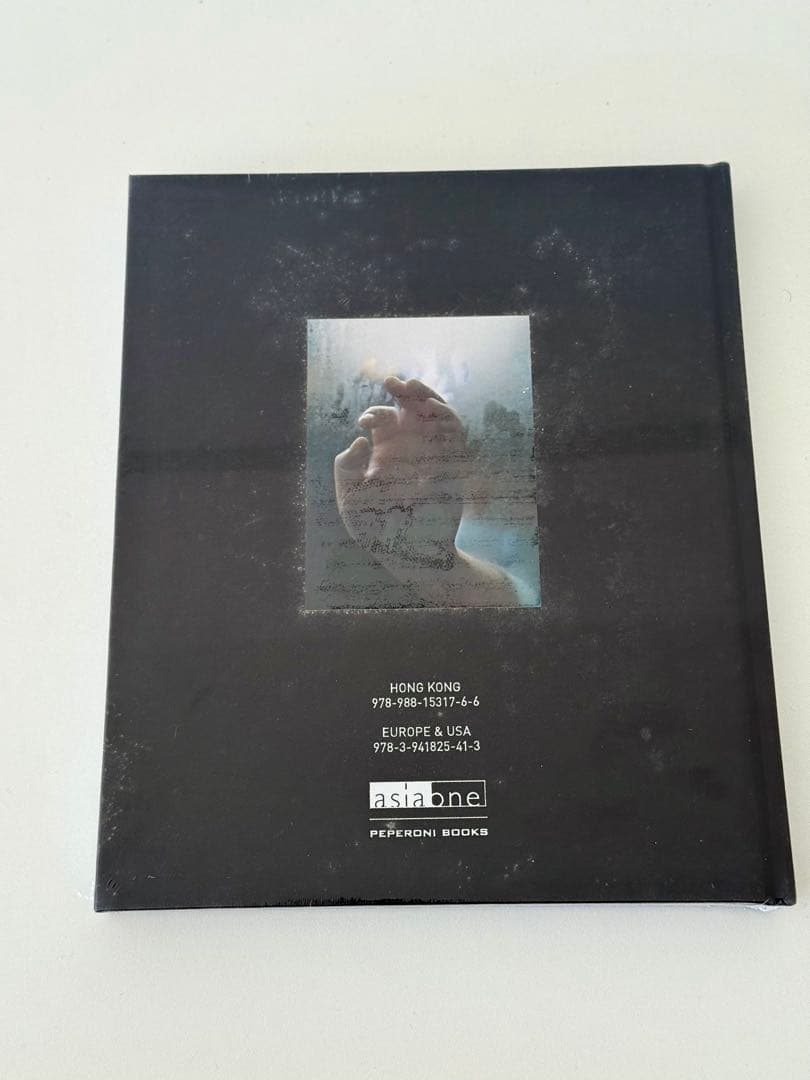 MICHAEL WOLF 写真集 TOKYO COMPRESSION THREE - メルカリ