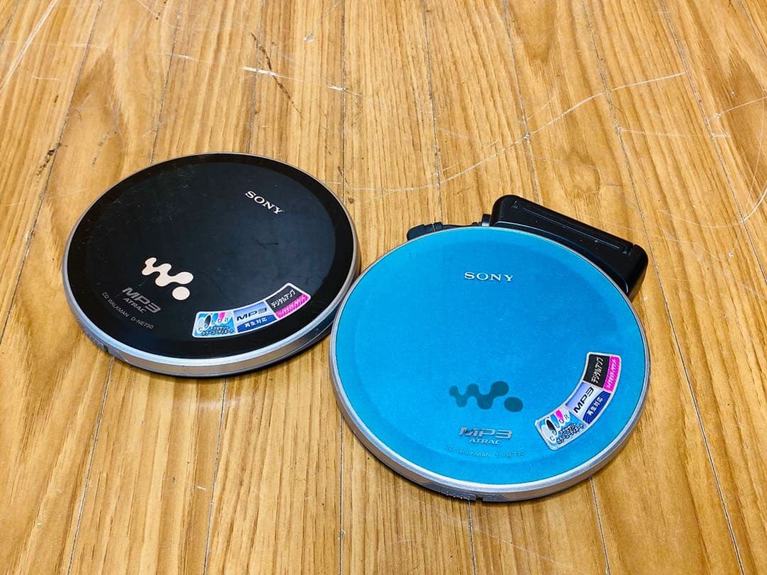 SONY ポータブルCDプレーヤー 2色セット D-NE730 中古 希少】ソニー SONY D-NE730 CD ウォークマン ポータブルCDプレーヤー