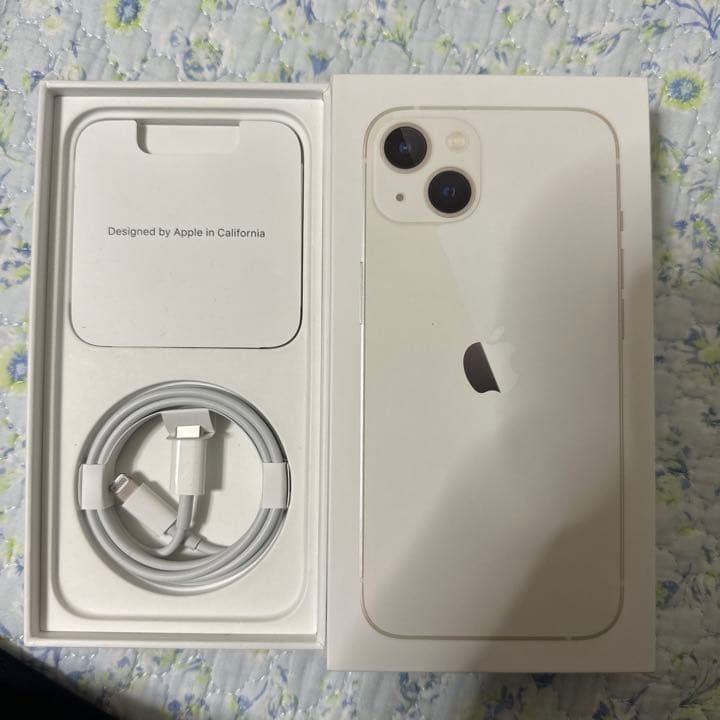 iPhone 13 スターライト 128 GB Softbank ムスビー｜【バッテリー82%】iPhone 13 128GB スターライト SIMフリー